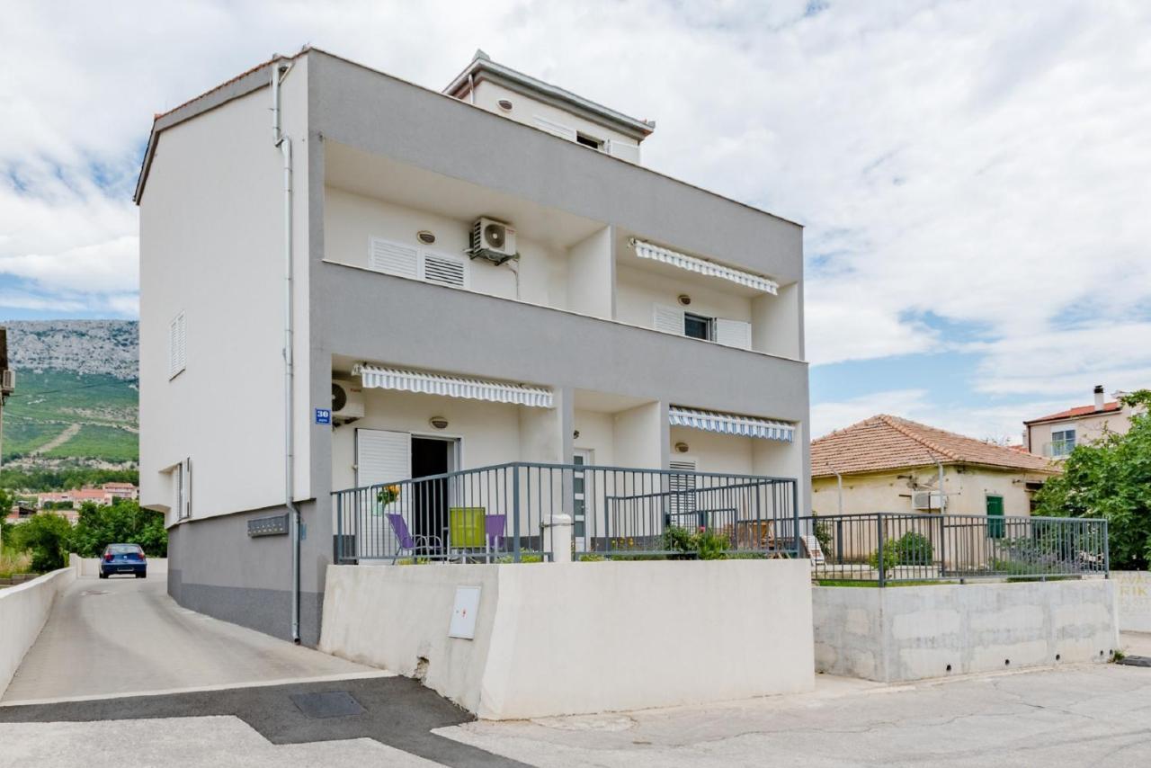 Apartment Anamaris Solin Exterior photo